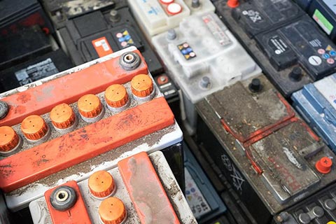 巴彦淖尔废旧锂电池回收公司|超威CHILWEE旧电池回收